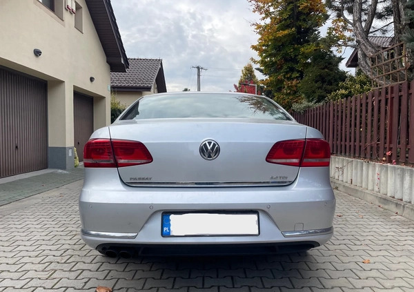 Volkswagen Passat cena 27060 przebieg: 332000, rok produkcji 2011 z Leżajsk małe 121